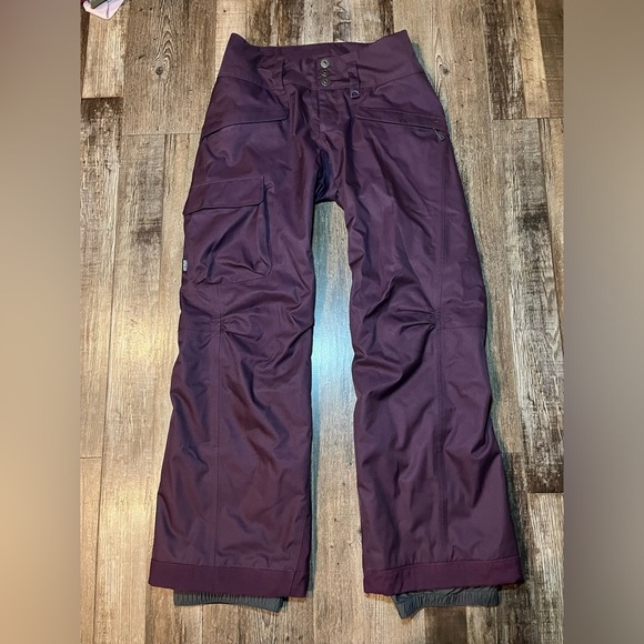 Patagonia H2NO Snowbelle Insulated Ski Snow Pants in Purple Size Small - Picture 2 of 8